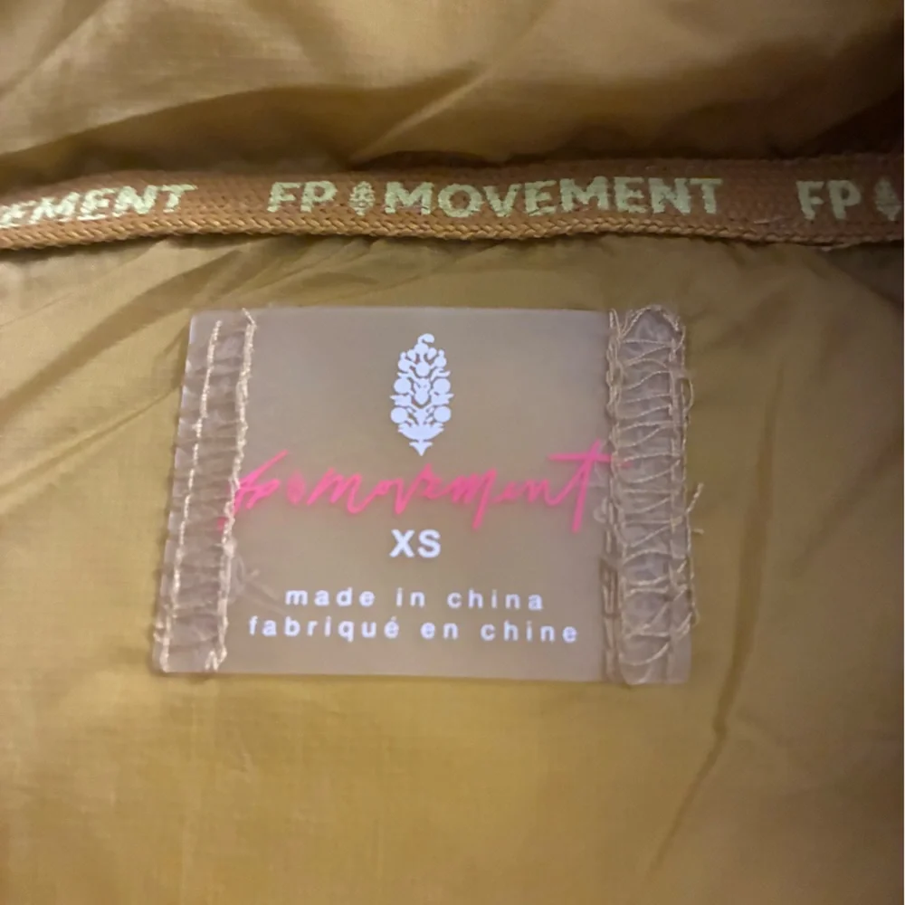 Free People Movement Yellow Puffer Vest size XS. - Picture 3 of 6